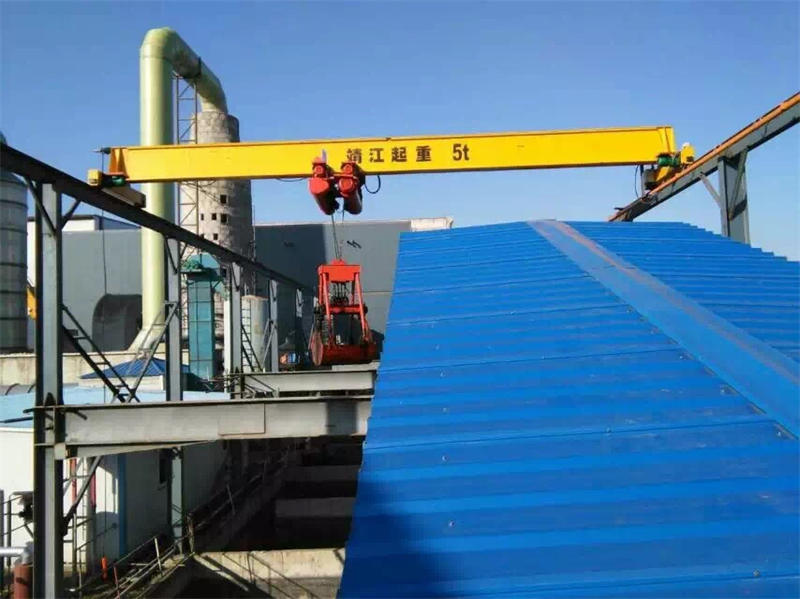 電動葫蘆抓斗起重機(jī).jpg 電動葫蘆抓斗起重機(jī).jpg