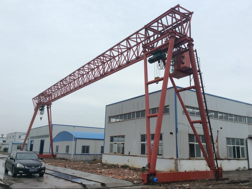 門(mén)式起重機(jī)